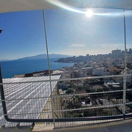 Blue Heaven Apartment Sarandë Exteriör bild