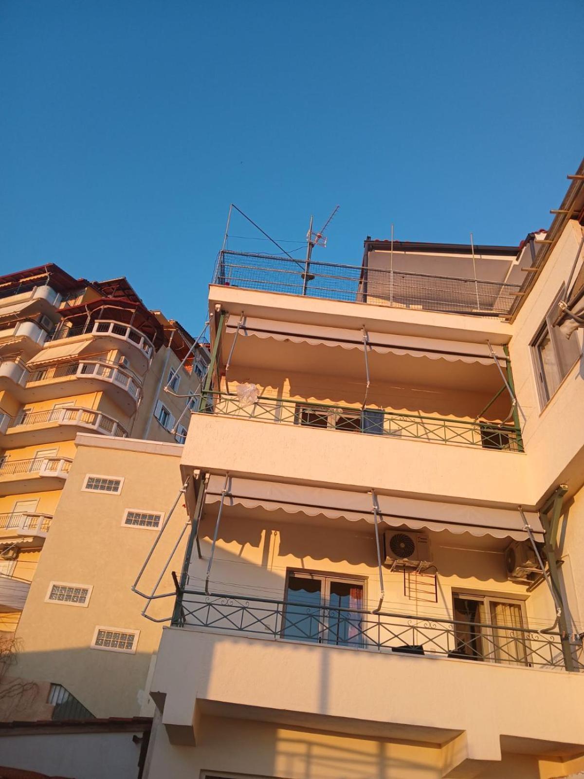 Blue Heaven Apartment Sarandë Exteriör bild