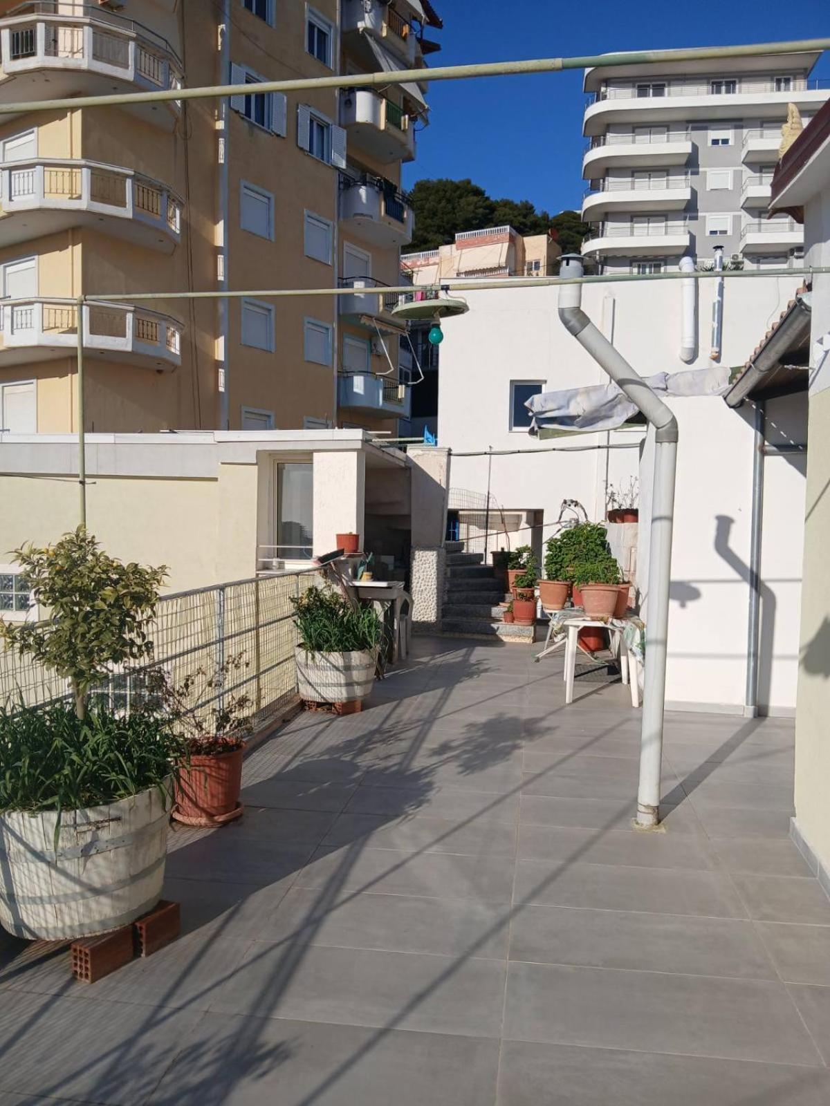 Blue Heaven Apartment Sarandë Exteriör bild